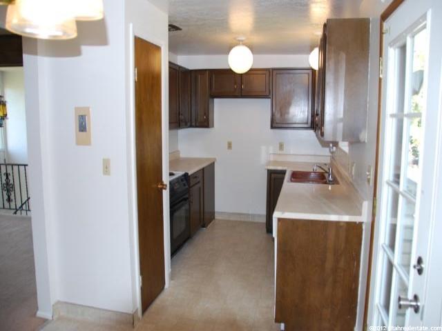 280 E 5200 S, Washington Terrace, UT 84405 — photo 2
