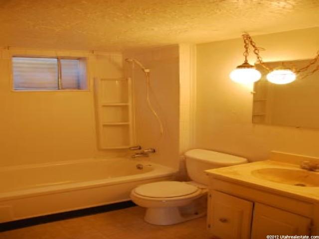 280 E 5200 S, Washington Terrace, UT 84405 — photo 7