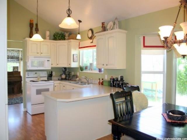 2187 E 10300 S, Sandy, UT 84092 — photo 2