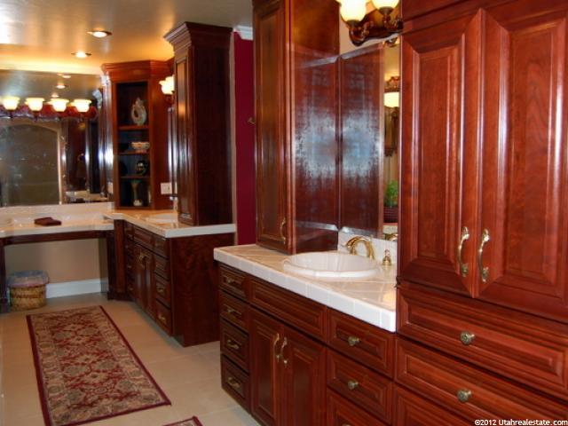 1982 Oak Manor Dr, Sandy, UT 84092 — photo 8