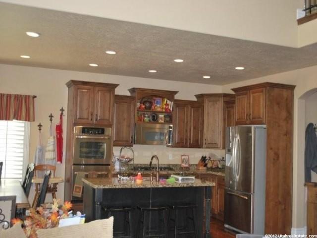 1482 N 300 E, Orem, UT 84057 — photo 4
