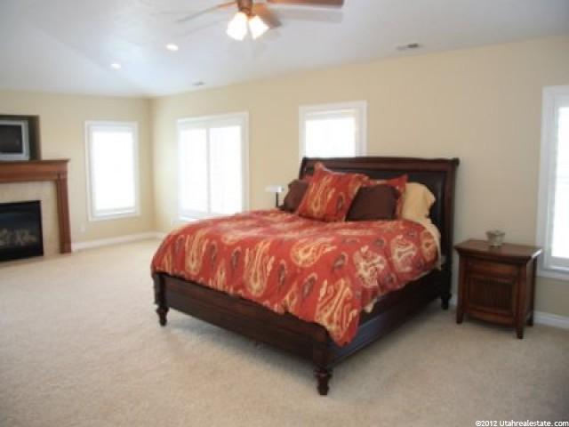 4482 Spring Meadow Dr, Bountiful, UT 84010 — photo 8