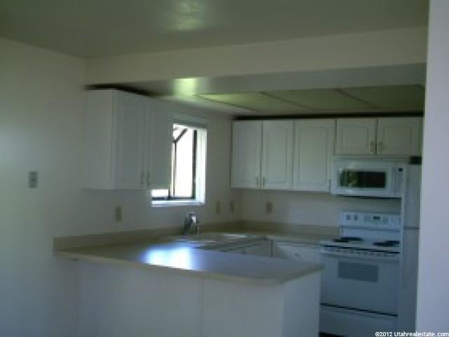986 E 100 S, Layton, UT 84041 — photo 3