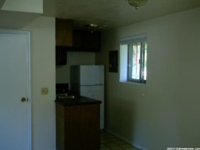 986 E 100 S, Layton, UT 84041 — photo 5