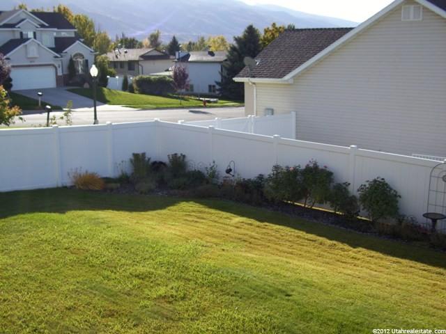1042 E 2525 N, Layton, UT 84040 — photo 2