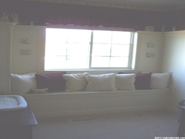 1042 E 2525 N, Layton, UT 84040 — photo 11