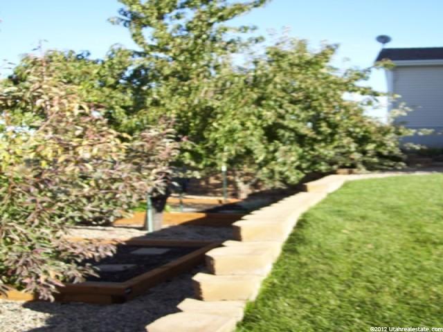1042 E 2525 N, Layton, UT 84040 — photo 4