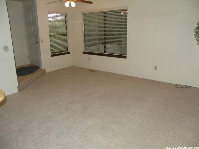 253 Ashbrook Cir, Midvale, UT 84047 — photo 4