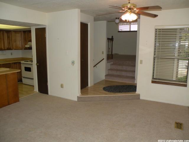 253 Ashbrook Cir, Midvale, UT 84047 — photo 6