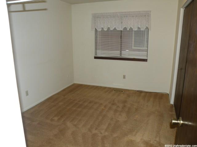 253 Ashbrook Cir, Midvale, UT 84047 — photo 8