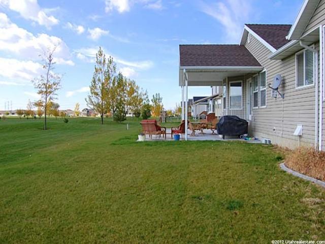 2865 W 3600 N, Farr West, UT 84404 — photo 9