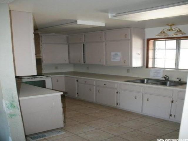 2281 W 500 S, Vernal, UT 84078 — photo 5