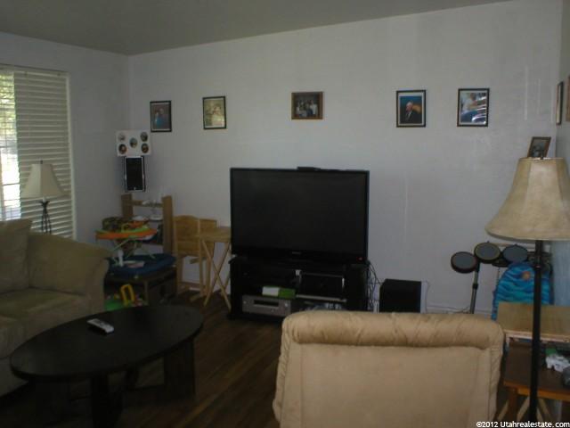 5746 S 2550 W, Roy, UT 84067 — photo 2