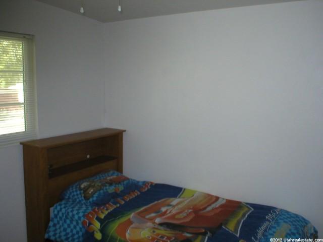 5746 S 2550 W, Roy, UT 84067 — photo 8