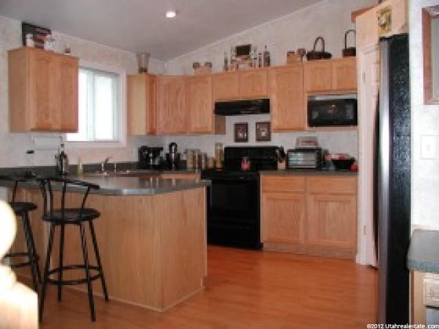 1481 N 2225 W, Clinton, UT 84015 — photo 3