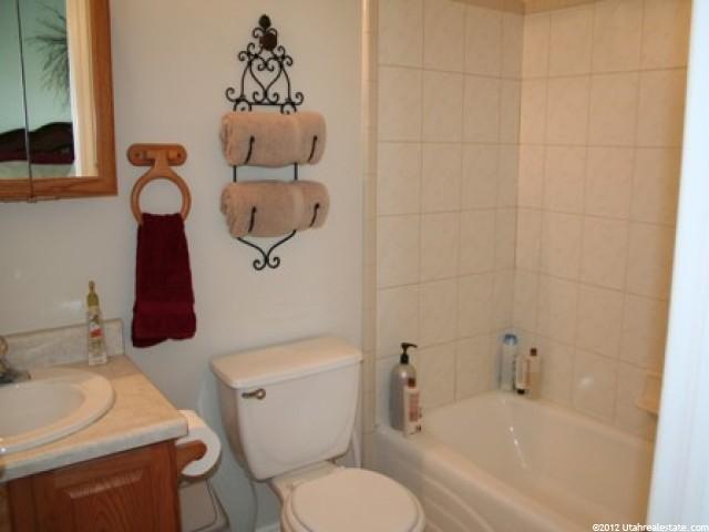 2316 N 2350 W, Clinton, UT 84015 — photo 6
