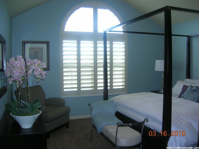 327 E 2230 N #22C, Logan, UT 84341 — photo 6