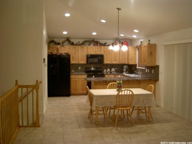 2214 S 225 E, Clearfield, UT 84015 — photo 2