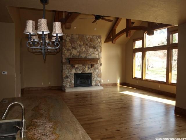 9580 S Glacier Ln, Sandy, UT 84092 — photo 4