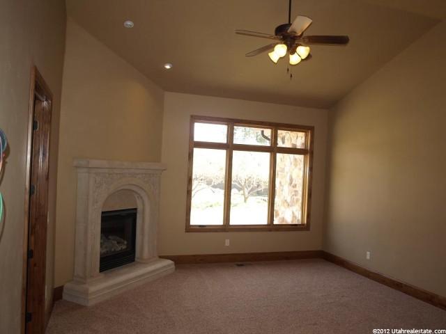 9580 S Glacier Ln, Sandy, UT 84092 — photo 7