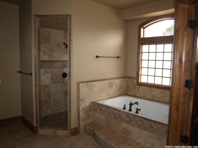 9580 S Glacier Ln, Sandy, UT 84092 — photo 8