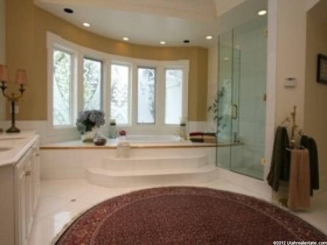 2097 E Walker Ln S, Holladay, UT 84117 — photo 9