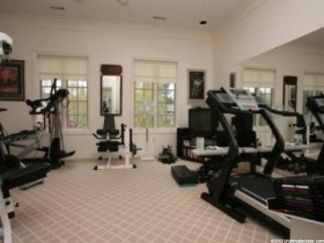 2097 E Walker Ln S, Holladay, UT 84117 — photo 10