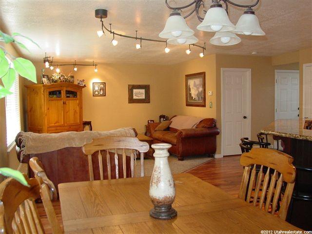 809 N Park Shadows Cir, Bountiful, UT 84010 — photo 3