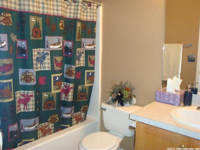 841 E 725 N, Ogden, UT 84404 — photo 4