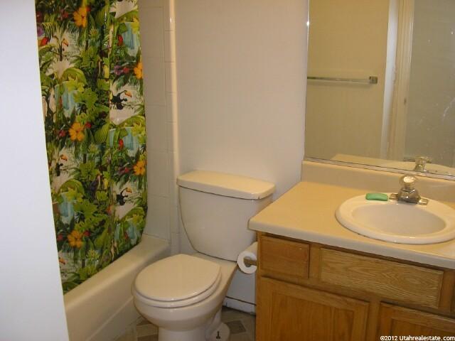 2652 W 3950 S, Roy, UT 84067 — photo 7