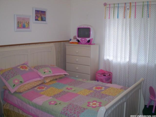 142 W 1275 N, Layton, UT 84041 — photo 6