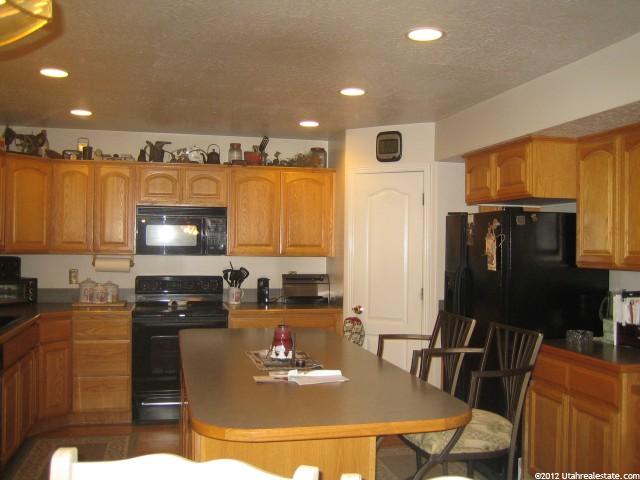 780 E Edgewood Dr S, Ogden, UT 84403 — photo 6