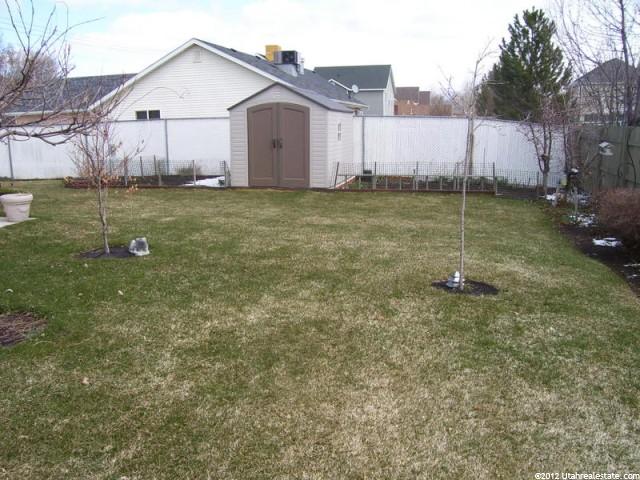 4156 Parker Dr E, Riverdale, UT 84405 — photo 12