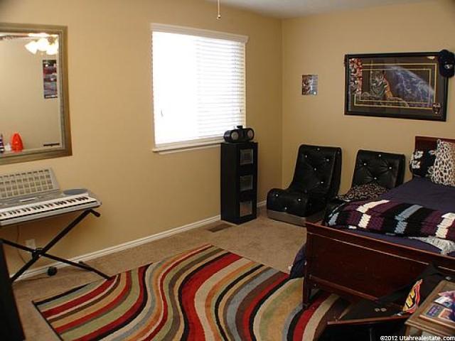 3529 N 2225 E, Layton, UT 84040 — photo 8