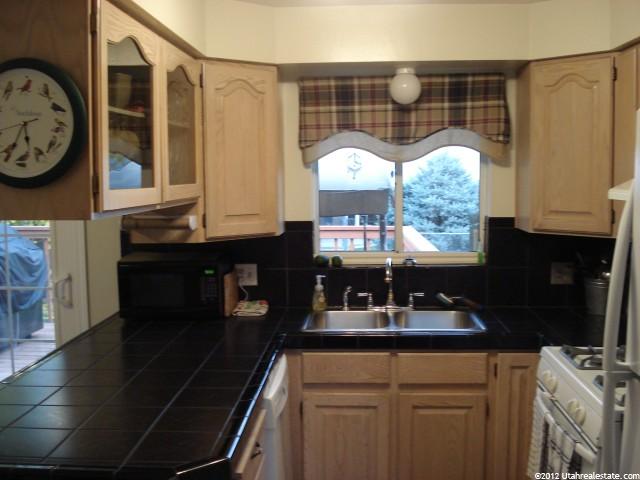 481 E 1900 N, North Ogden, UT 84414 — photo 9