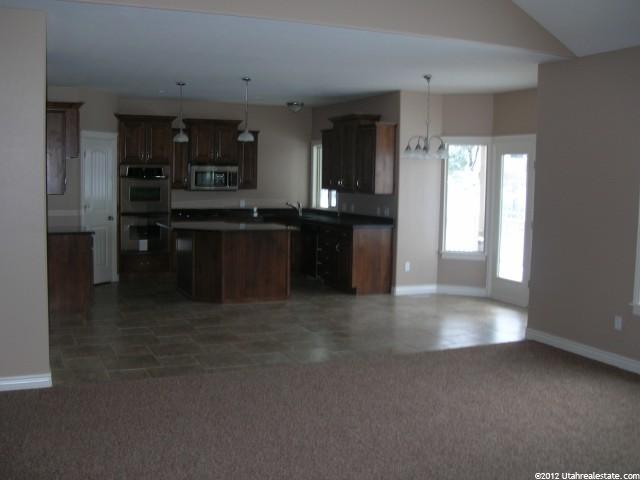 1352 E St Joseph St, Layton, UT 84040 — photo 6