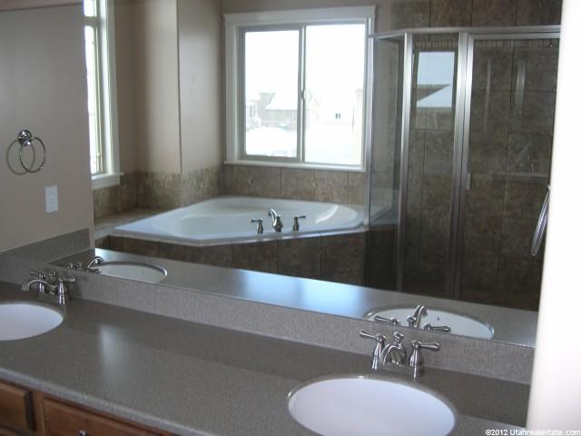 1352 E St Joseph St, Layton, UT 84040 — photo 7
