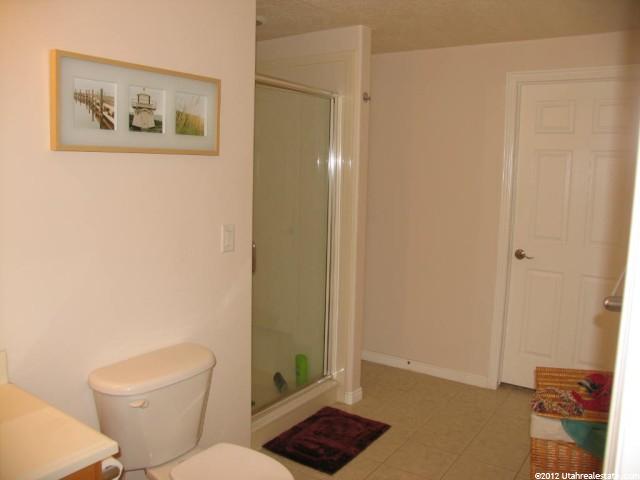 8610 S Ida Ln, Sandy, UT 84093 — photo 11