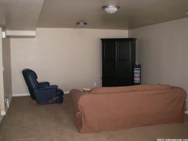 2631 Black Walnut Dr, North Logan, UT 84341 — photo 9