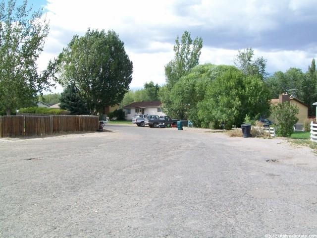 1971 E 3050 S, Vernal, UT 84078 — photo 2