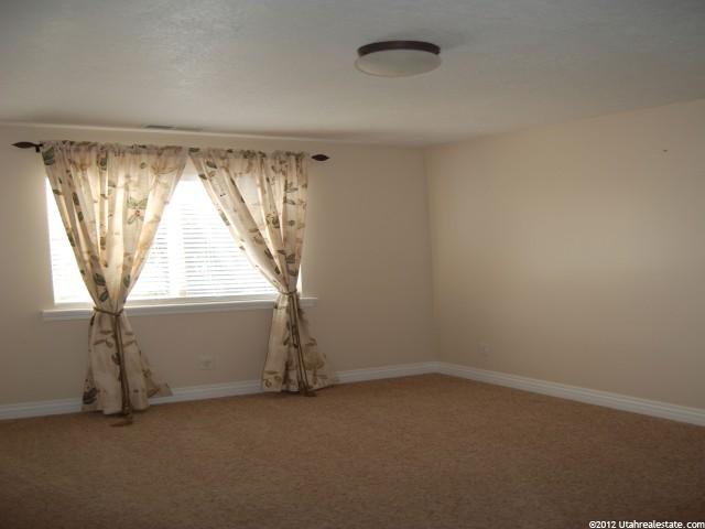 674 Orchard Dr, Bountiful, UT 84010 — photo 6