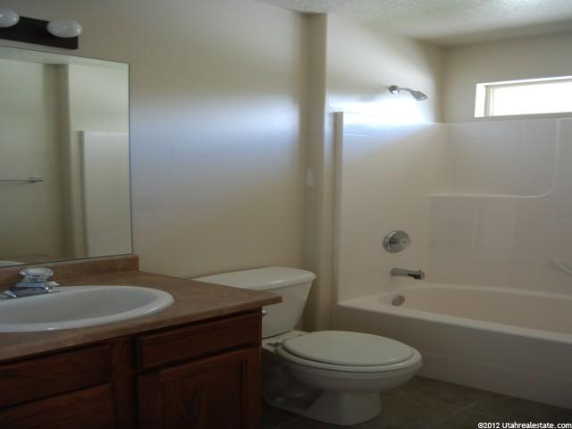 674 Orchard Dr, Bountiful, UT 84010 — photo 8