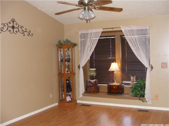 571 S 2925 W, Syracuse, UT 84075 — photo 5