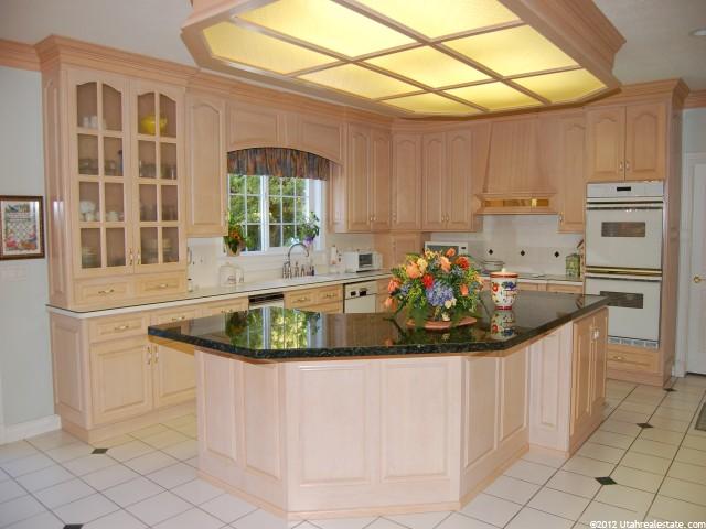 2855 Pinewood Ln, Layton, UT 84040 — photo 8