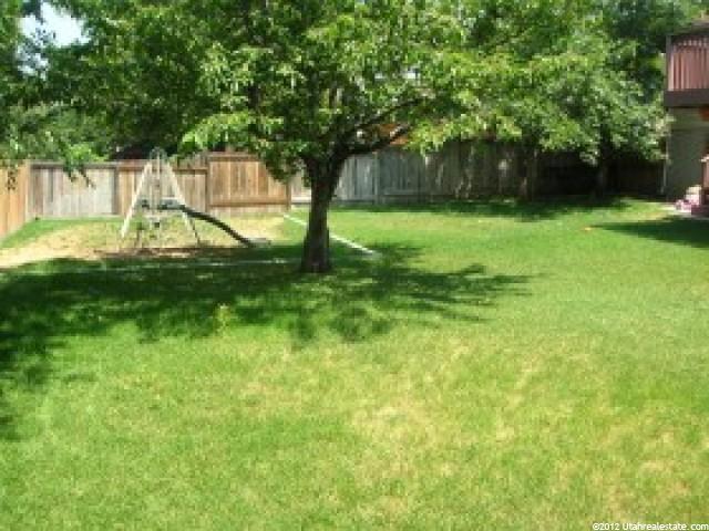 8284 S Wayside Dr, Sandy, UT 84094 — photo 3