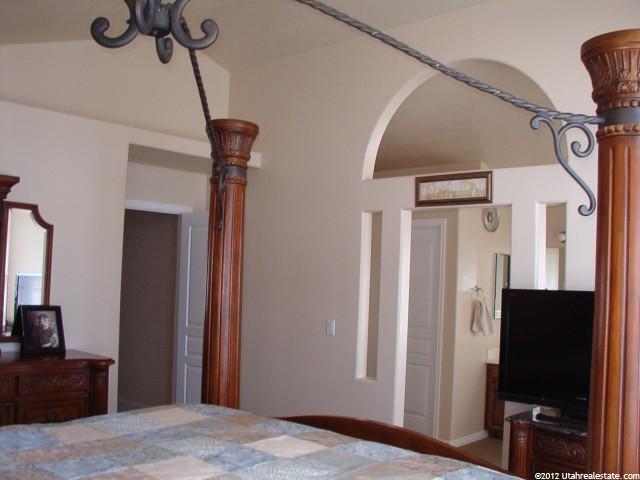 2587 N 2710 W, Clinton, UT 84015 — photo 5