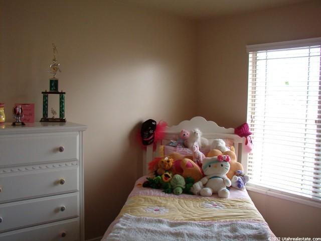 2587 N 2710 W, Clinton, UT 84015 — photo 7