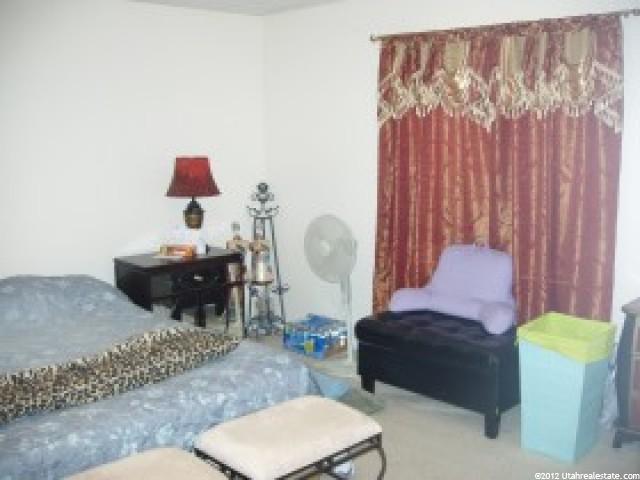 668 W 2350 N, Layton, UT 84041 — photo 3