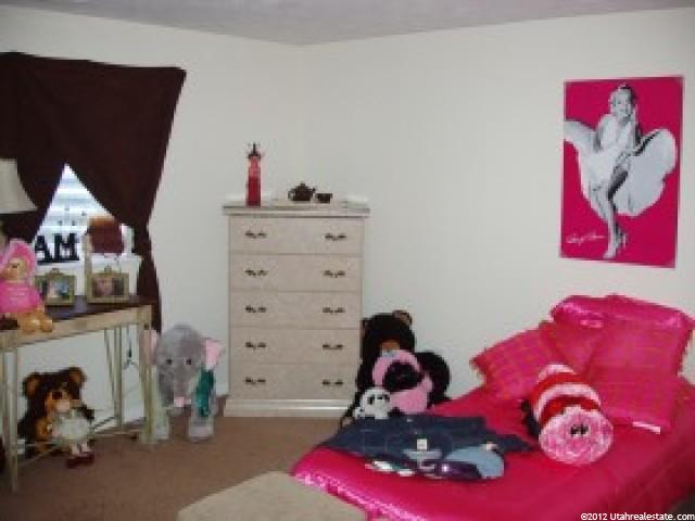 668 W 2350 N, Layton, UT 84041 — photo 5