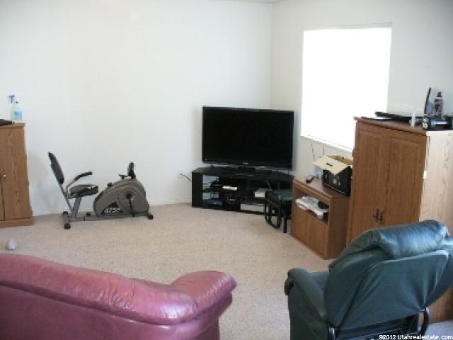 1472 W 2450 S, Woods Cross, UT 84087 — photo 4